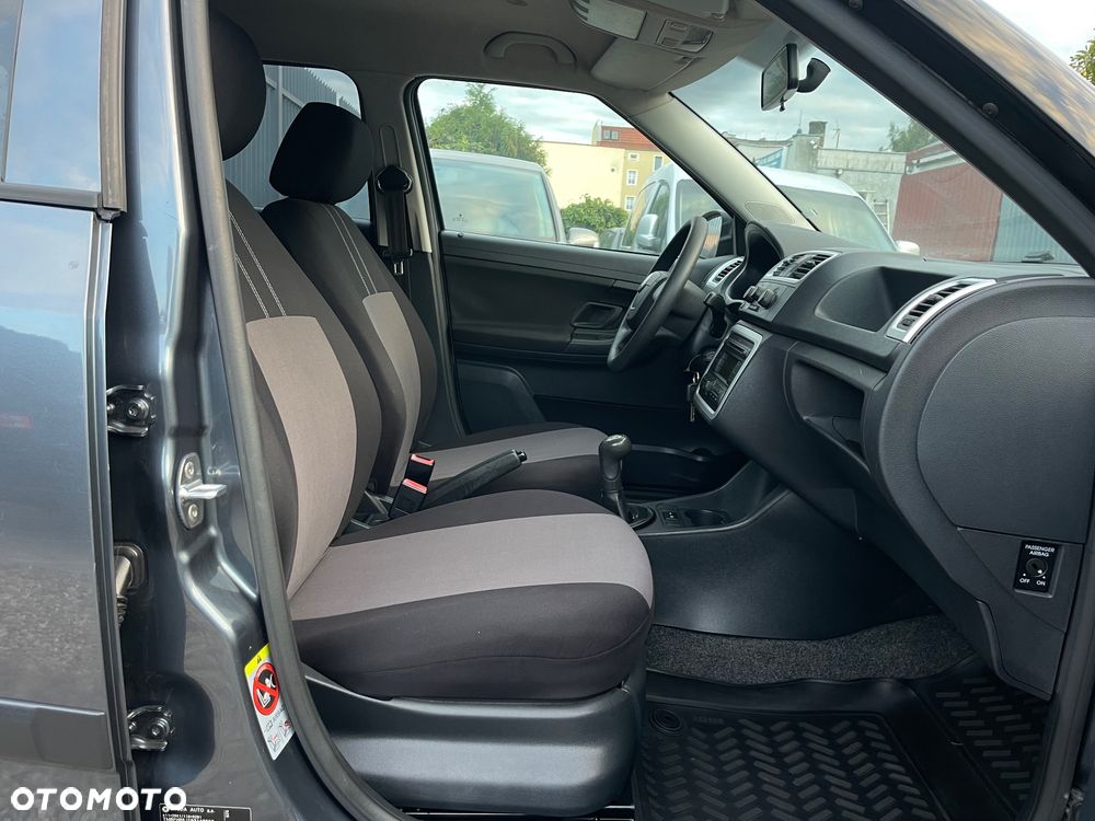 Skoda Fabia 1.2 HTP Ambiente - 22