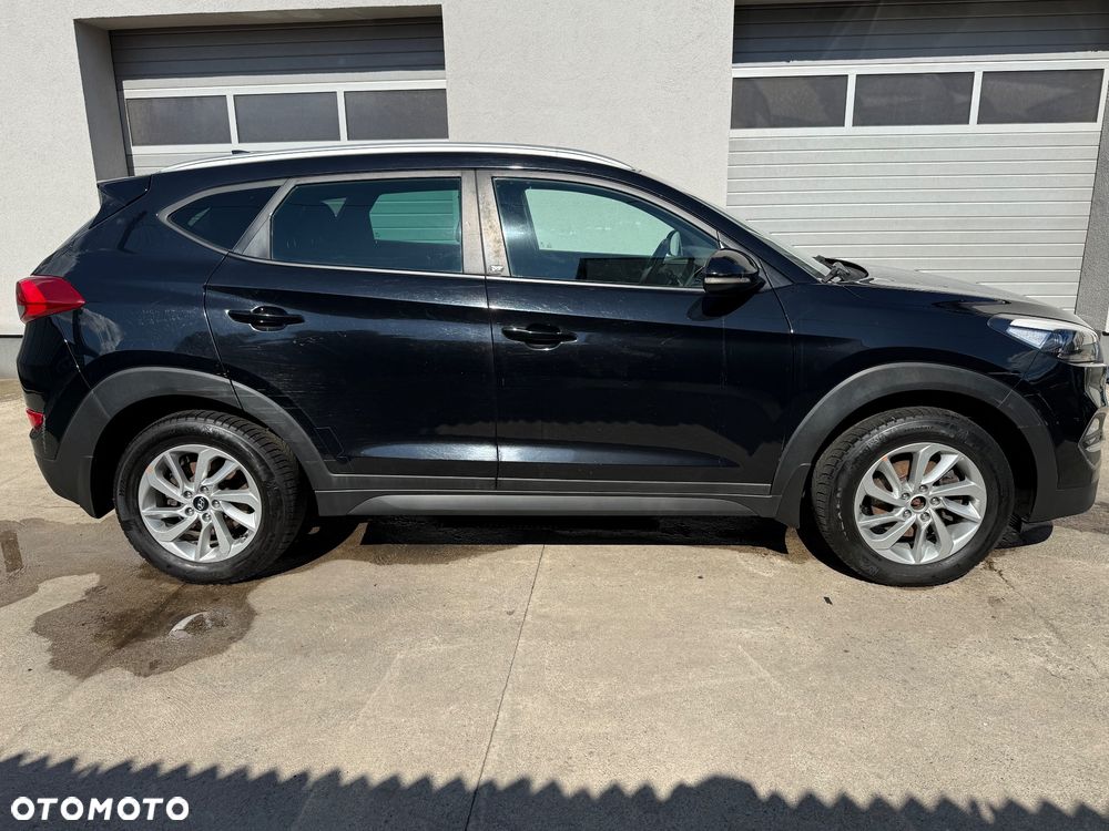 Hyundai Tucson blue 1.7 CRDi 2WD Passion - 6