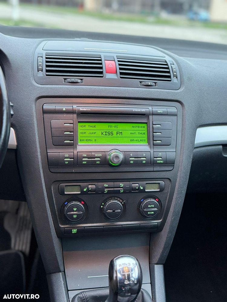 Skoda Octavia 1.8 TSI SPORT EDITION - 8