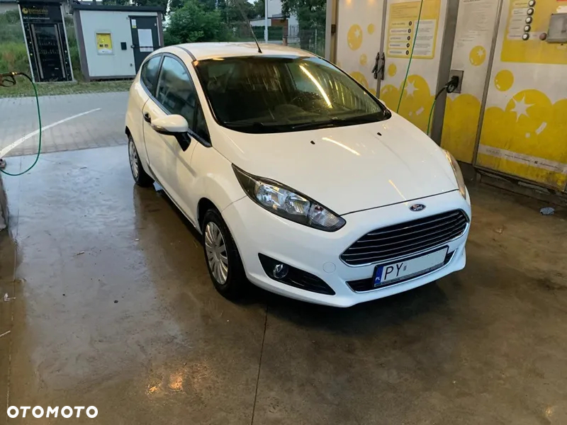 Ford Fiesta - 2