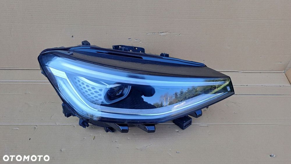 VW ID4 ID.4 PRAWA LAMPA IQ LIGHT FULL LED 11B941036M UŻYWANA - 1