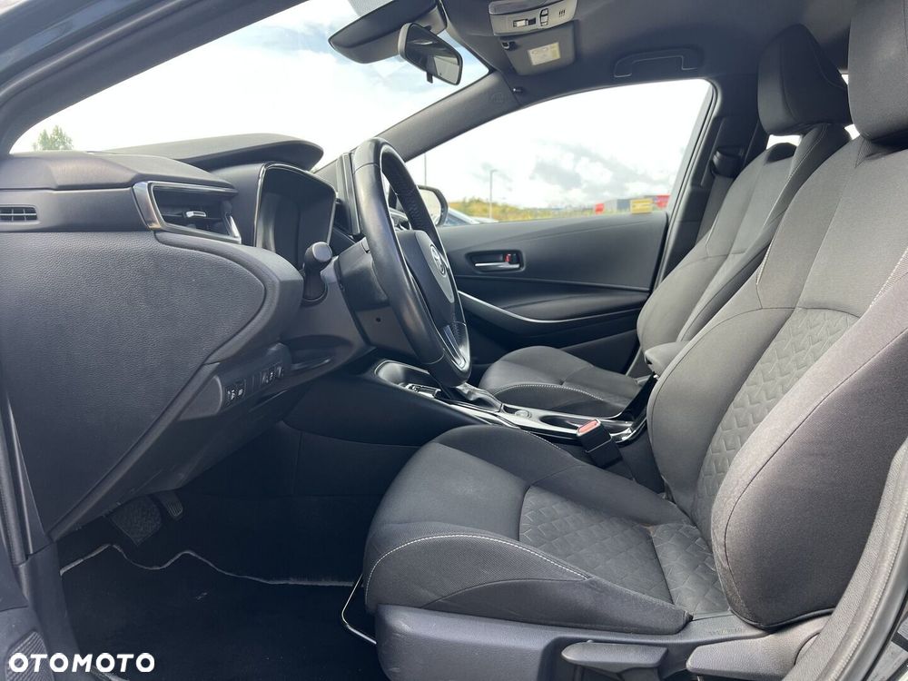 Toyota Corolla 1.8 Hybrid Comfort - 10