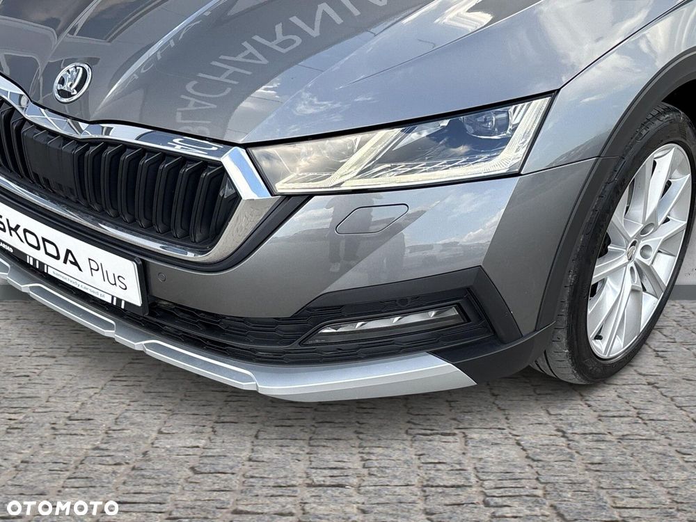 Skoda Octavia 2.0 TDI 4x4 Scout DSG - 36