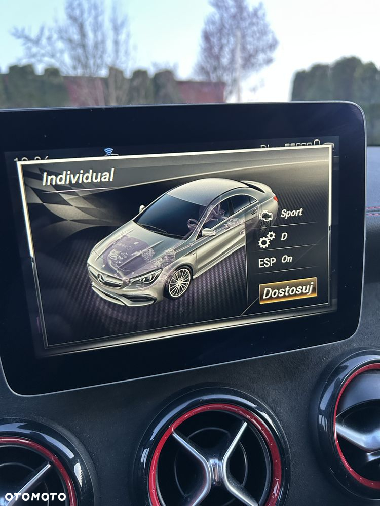 Mercedes-Benz CLA AMG 45 4-Matic - 37