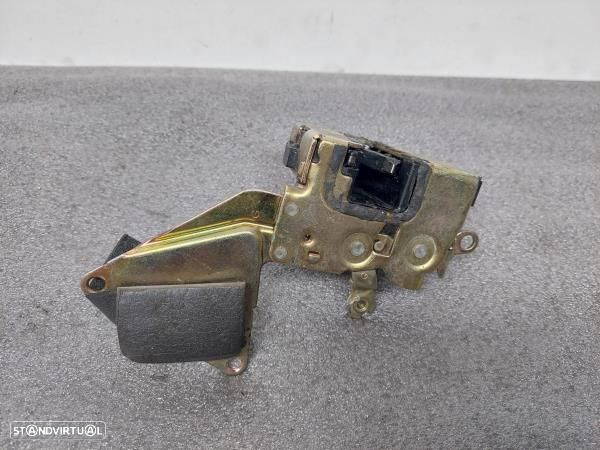 Fecho Porta Frente Esq Volvo S40 I (644) - 2