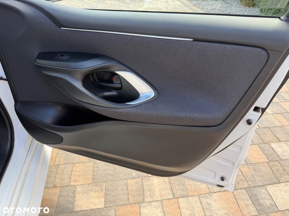 Toyota Yaris 1.5 VVT-i Comfort - 25