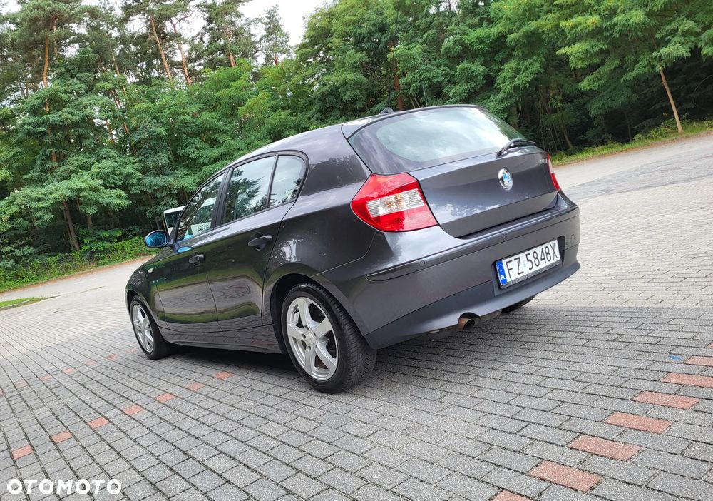 BMW Seria 1 116i - 6