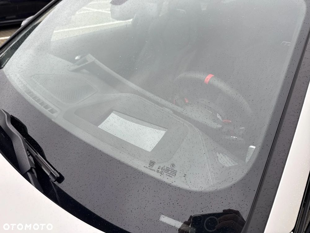 BMW M3 Competition xDrive sport - 28