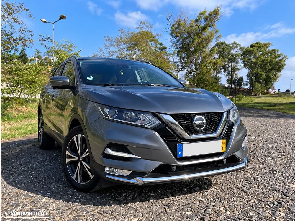 Nissan Qashqai - 1