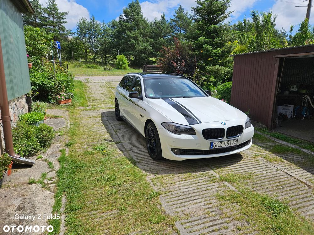 BMW Seria 5 525d xDrive - 3