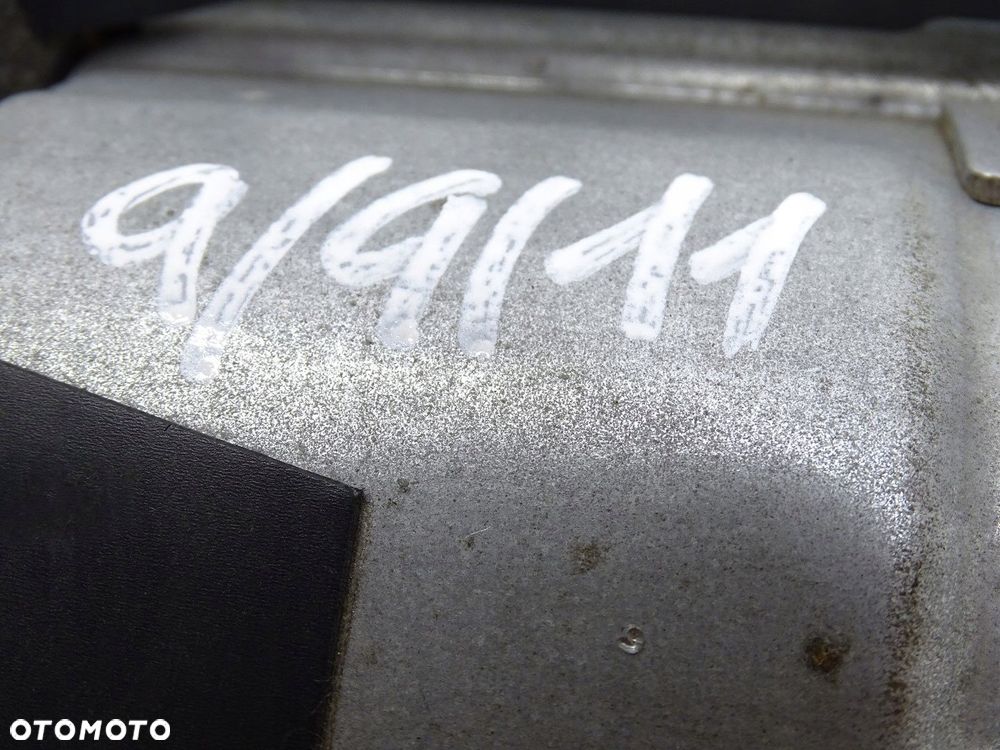 PODUSZKA KOLANOWA SKODA OCTAVIA III 5E 5G2880842A - 6