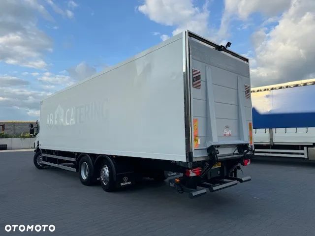 Scania P 320 6x2 Chłodnia 10M / Niski przebieg/ Super Stan - 2