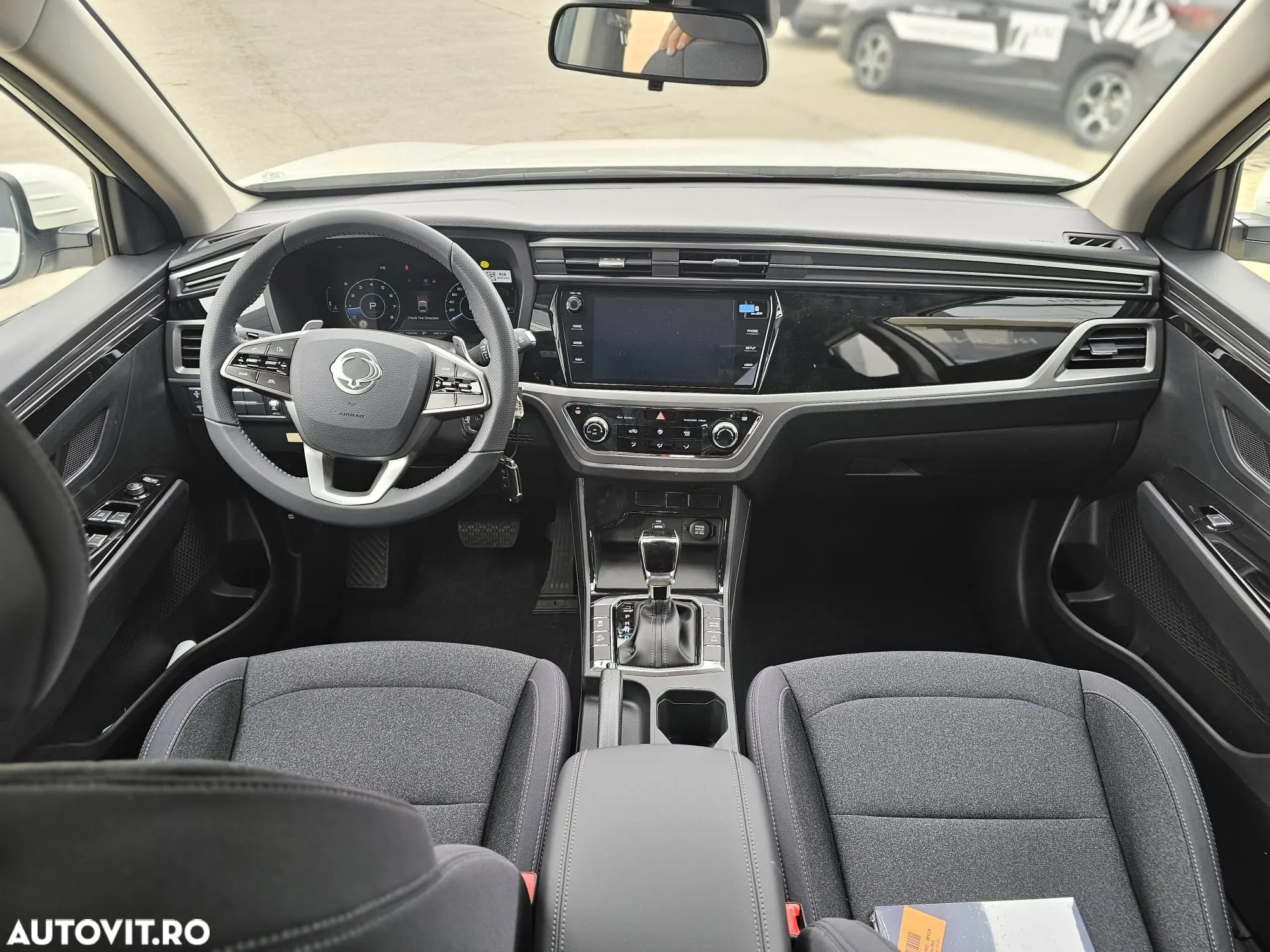 SsangYong Korando - 12