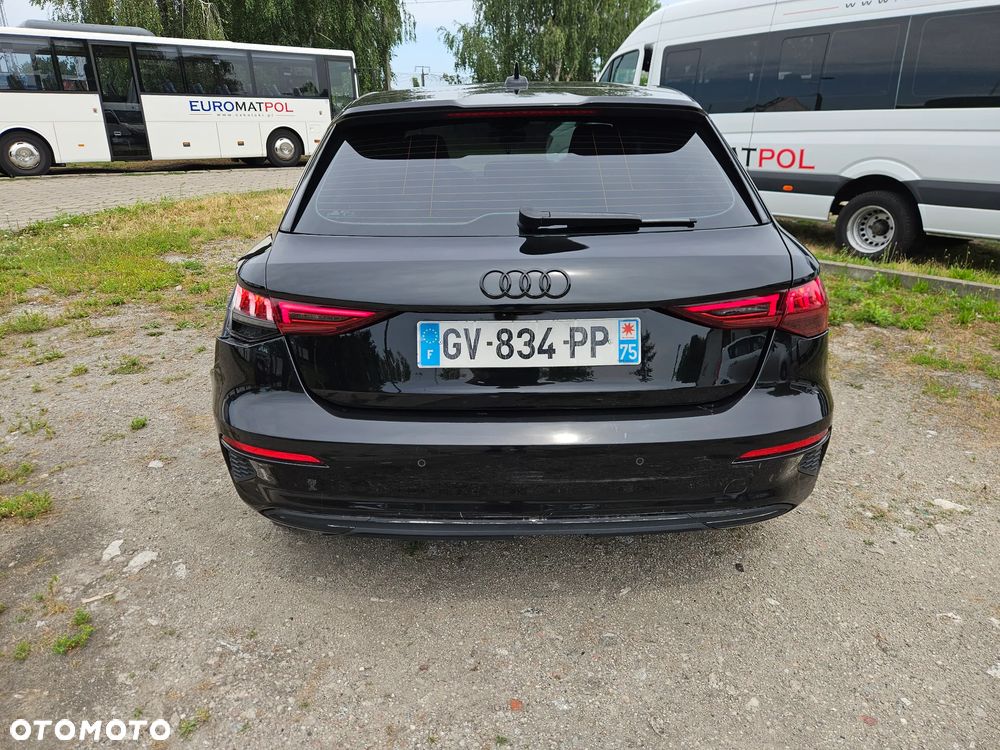 Audi A3 Sportback 40 TFSI quattro S tronic S line - 5