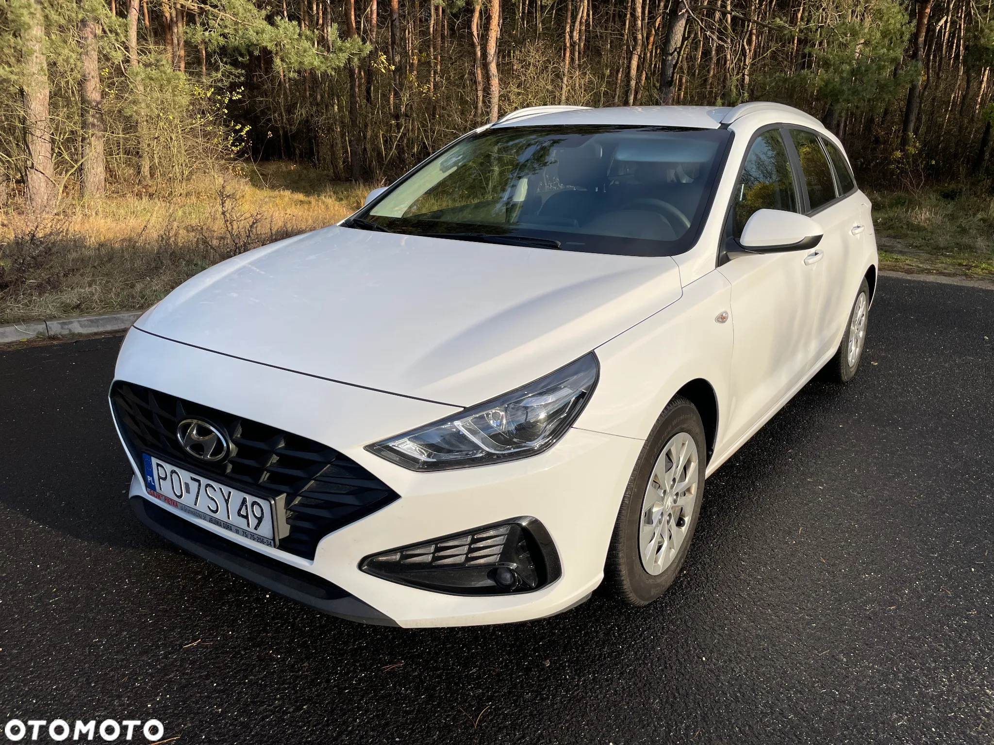 Hyundai i30 1.6 D Classic + - 16