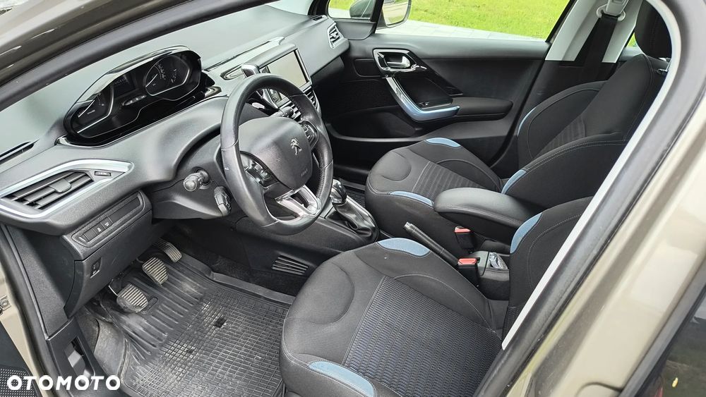 Peugeot 208 1.6 e-HDi Active STT - 10