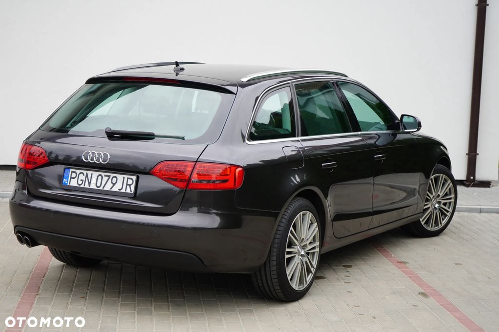 Audi A4 Avant 2.0 TDI DPF Ambiente - 5