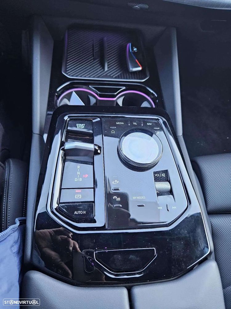 BMW i5 eDrive40 Pack Desportivo M Pro - 17