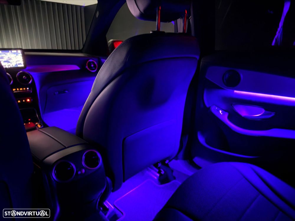 Mercedes-Benz GLC 300 e 4Matic 9G-TRONIC Avantgarde Advanced - 41