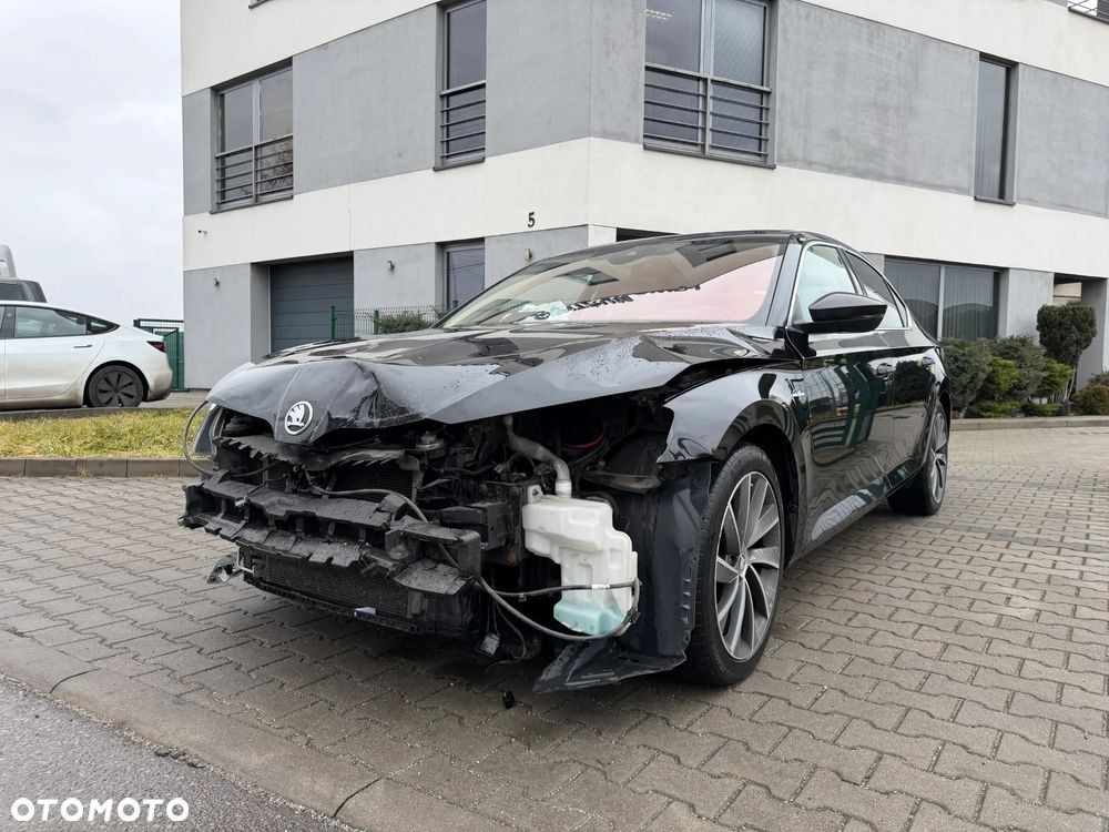 Skoda Superb 2.0 TDI 4x4 L&K DSG - 7