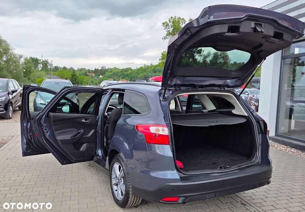 Ford Focus - 30