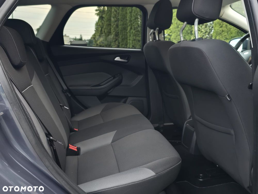 Ford Focus SW 1.6 Ti-VCT Trend - 29