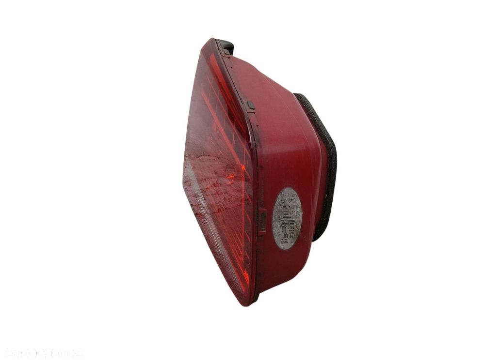 LAMPA LEWY TYŁ W KLAPE VOLKSWAGEN PASSAT B7 (2010-2014) 2.0 TDI 170KM - 2