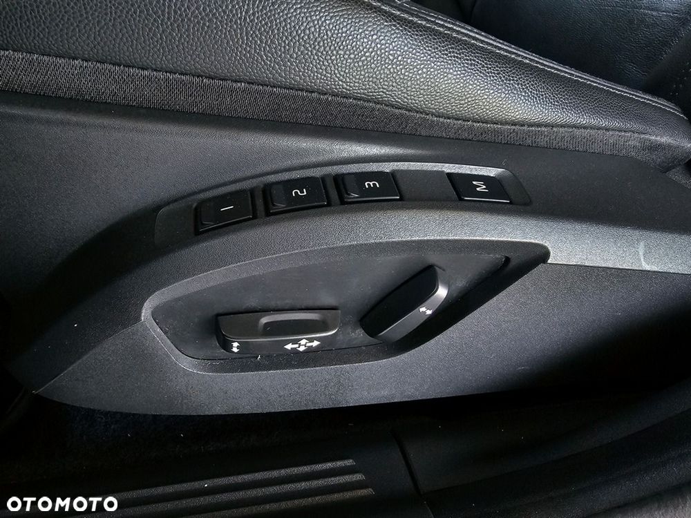 Volvo V50 - 21