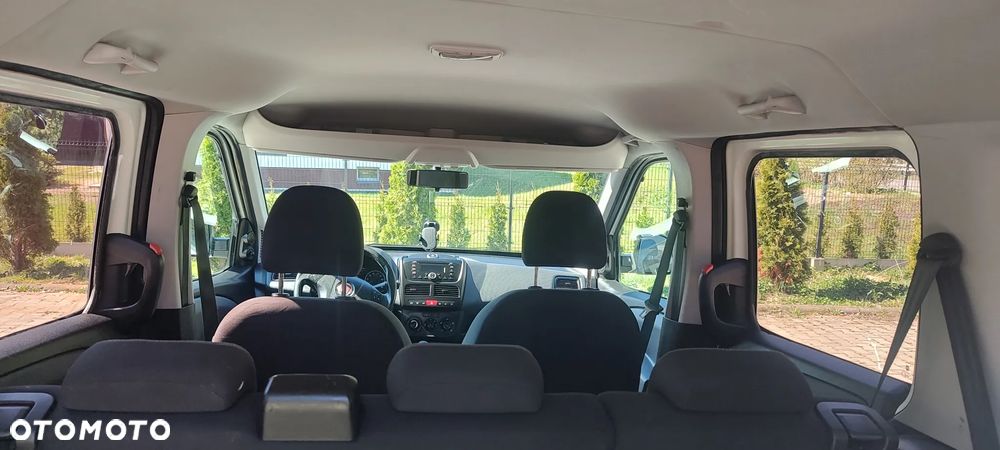 Fiat Doblo 2.0 Multijet 16V Emotion - 10