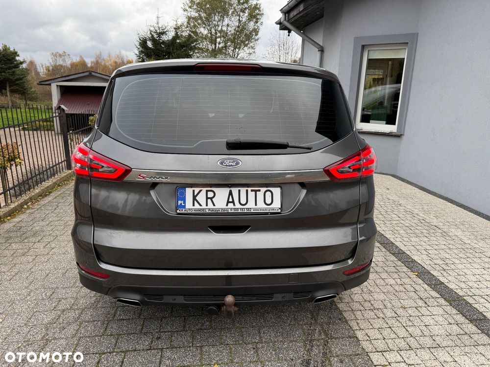 Ford S-Max 2.0 TDCi Titanium PowerShift - 32