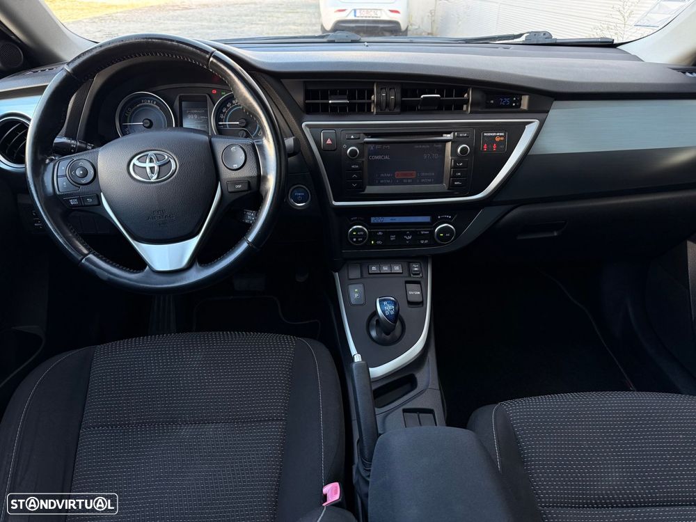 Toyota Auris Touring Sports 1.8 HSD Comfort - 9