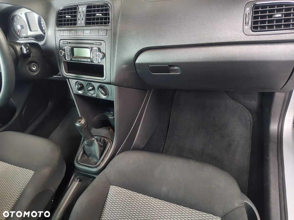 Volkswagen Polo 1.2 12V Trendline - 11