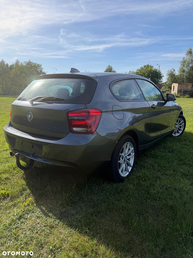BMW Seria 1 116d DPF - 7