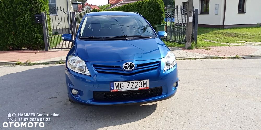Toyota Auris 1.8 Premium - 24