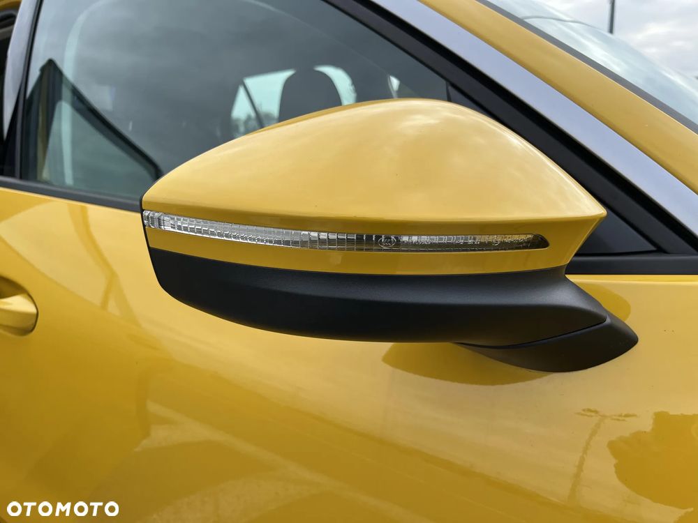 Volkswagen T-Roc 1.5 eTSI Trend DSG - 23