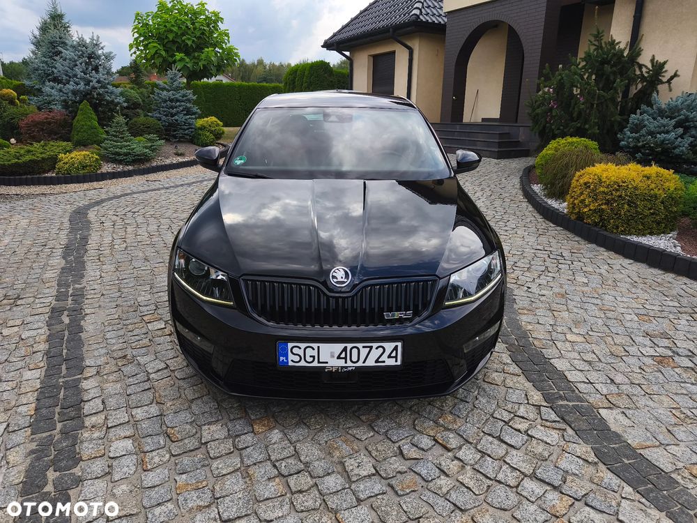 Skoda Octavia 2.0 TDI DSG RS - 16