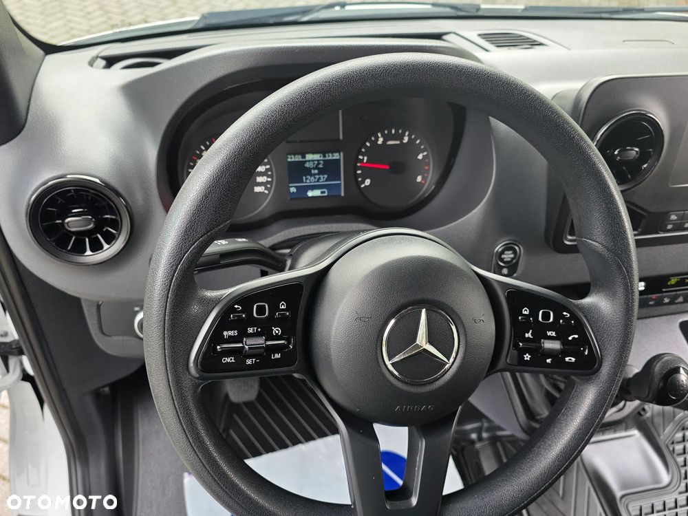 Mercedes-Benz Sprinter 317 - 8