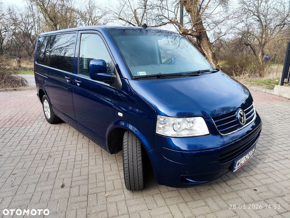 Volkswagen Caravelle - 4