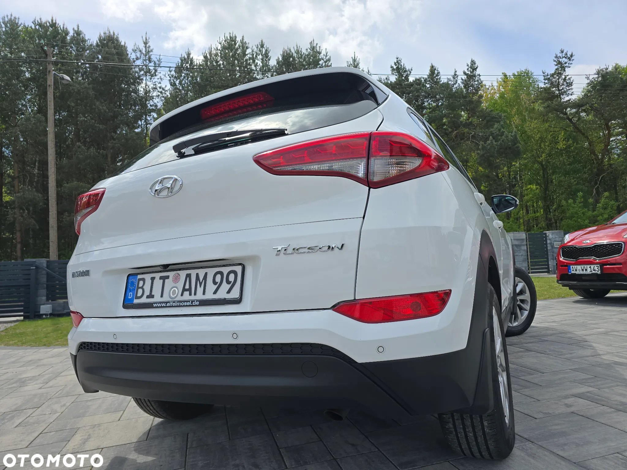 Hyundai Tucson 1.7 CRDI BlueDrive Style 2WD - 11