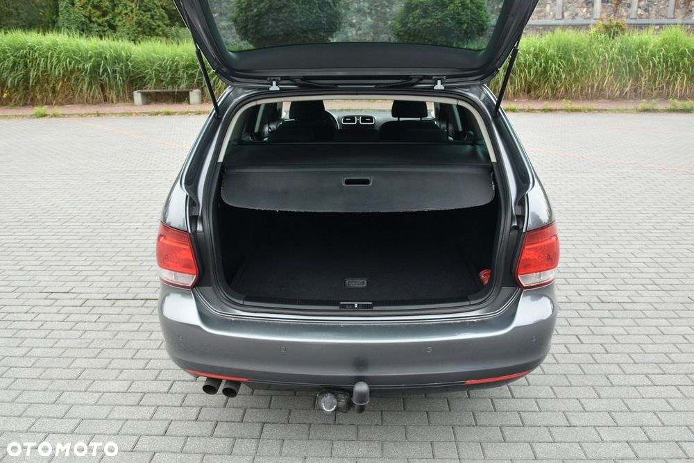 Volkswagen Golf 2.0 TDI Comfortline - 24
