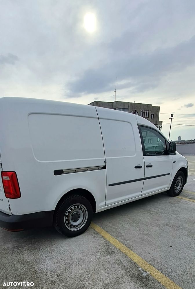 Volkswagen Caddy - 9