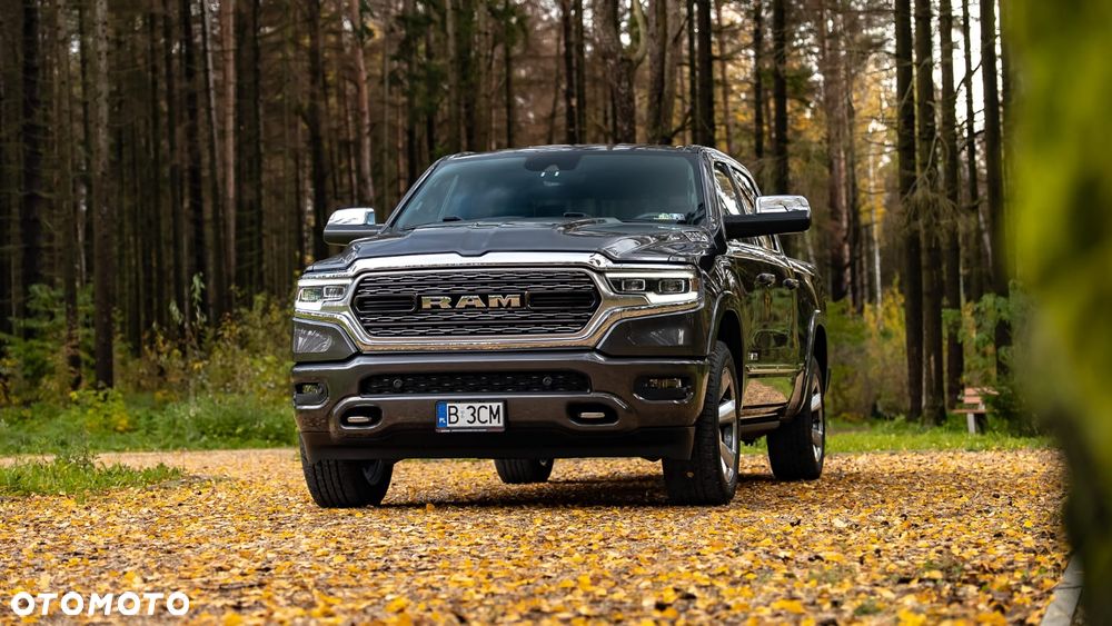 RAM 1500 5.7 Crew Cab Limited - 9