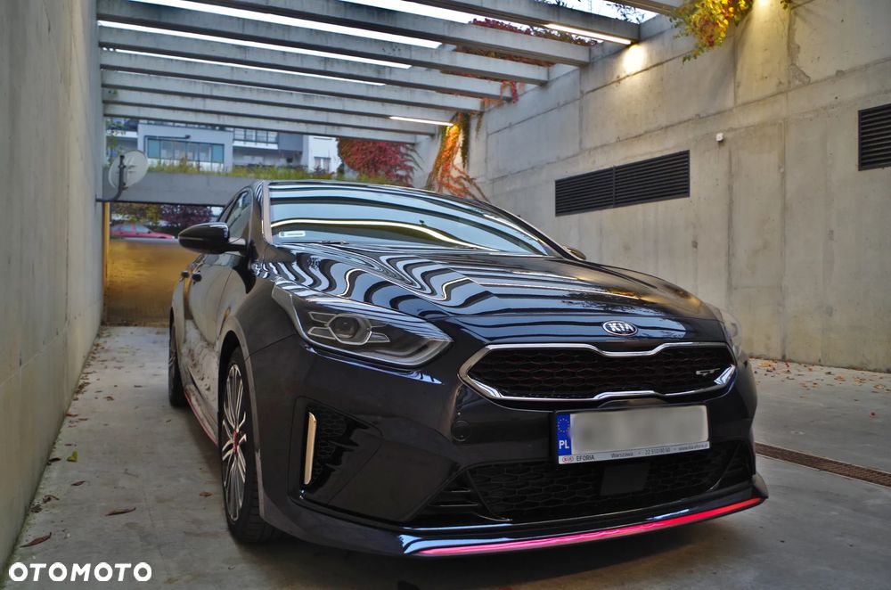 Kia ProCeed 1.6 T-GDI GT DCT - 19