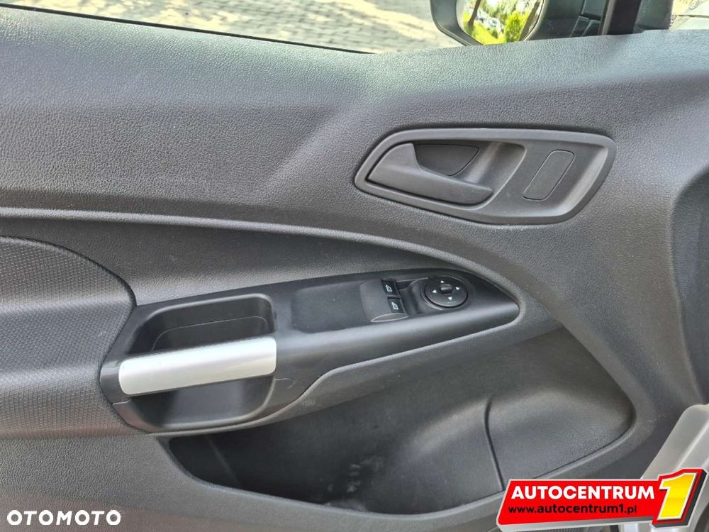 Ford TRANSIT CONNECT - 18