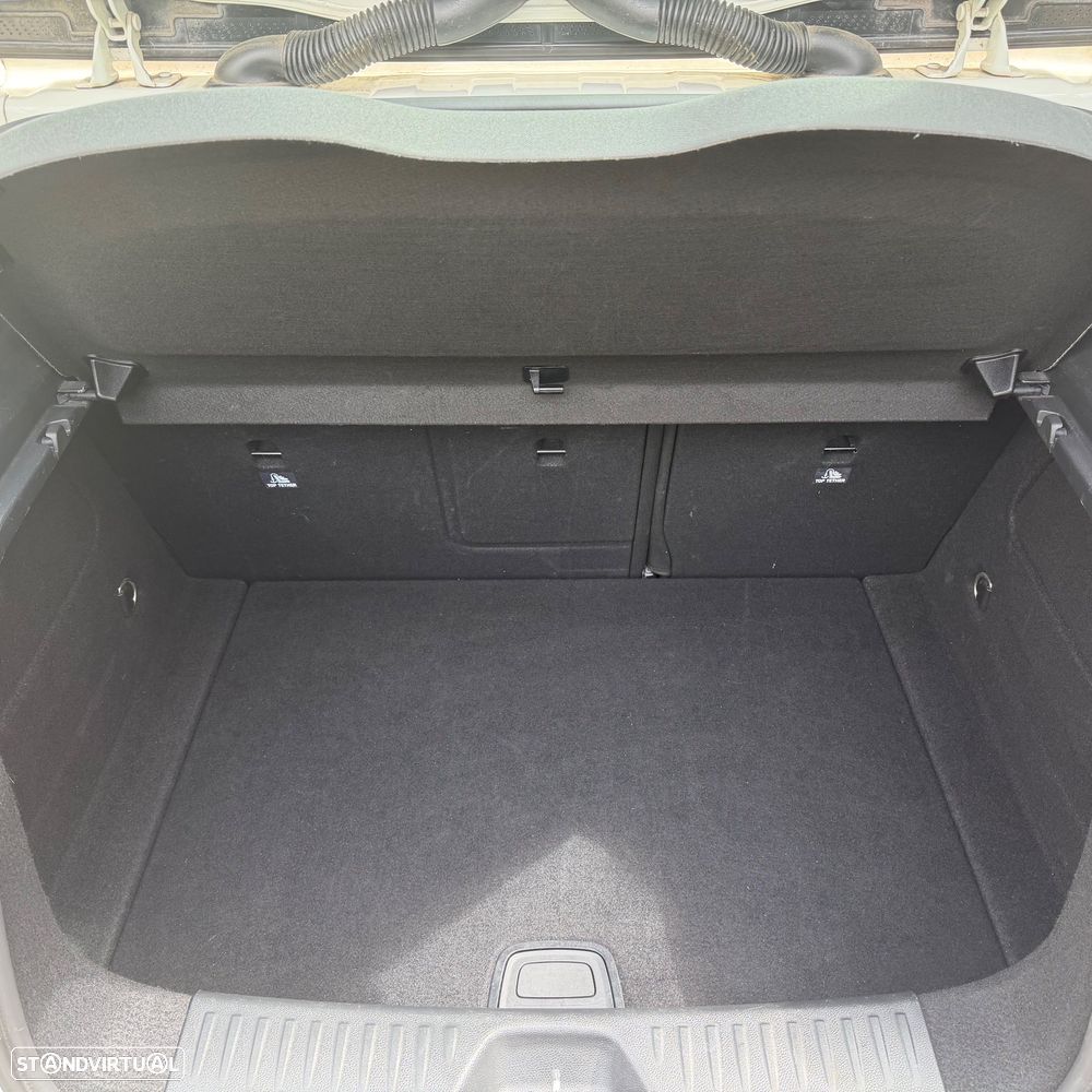 Mercedes-Benz A 200 d Urban - 10