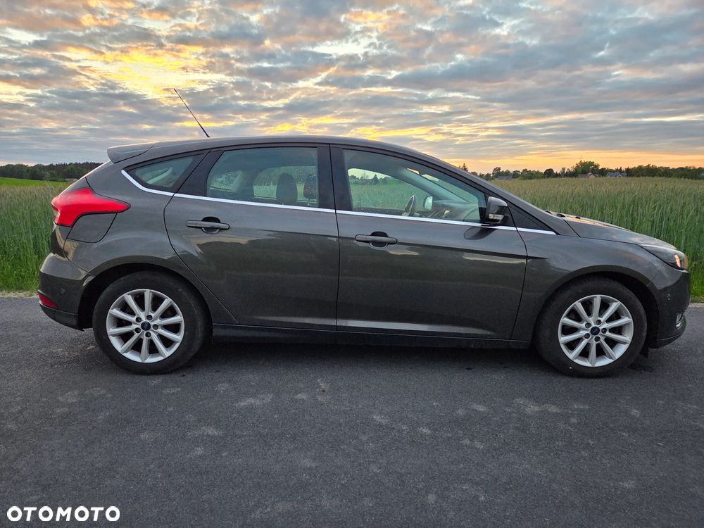 Ford Focus - 6