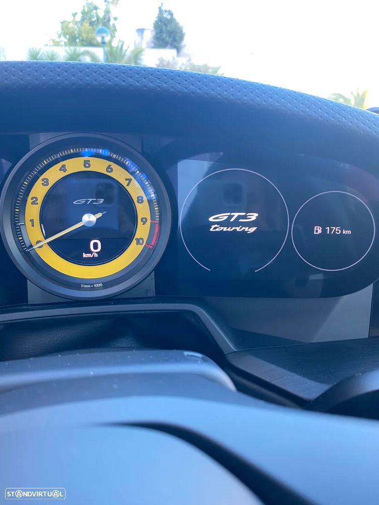 Porsche 911 (992) GT3 Touring Package PDK - 11