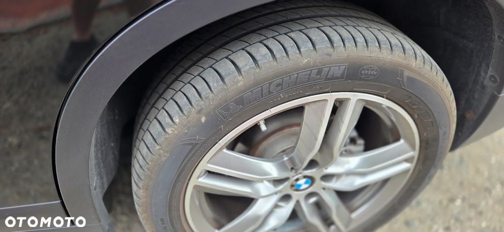 BMW X1 sDrive18d Advantage - 11