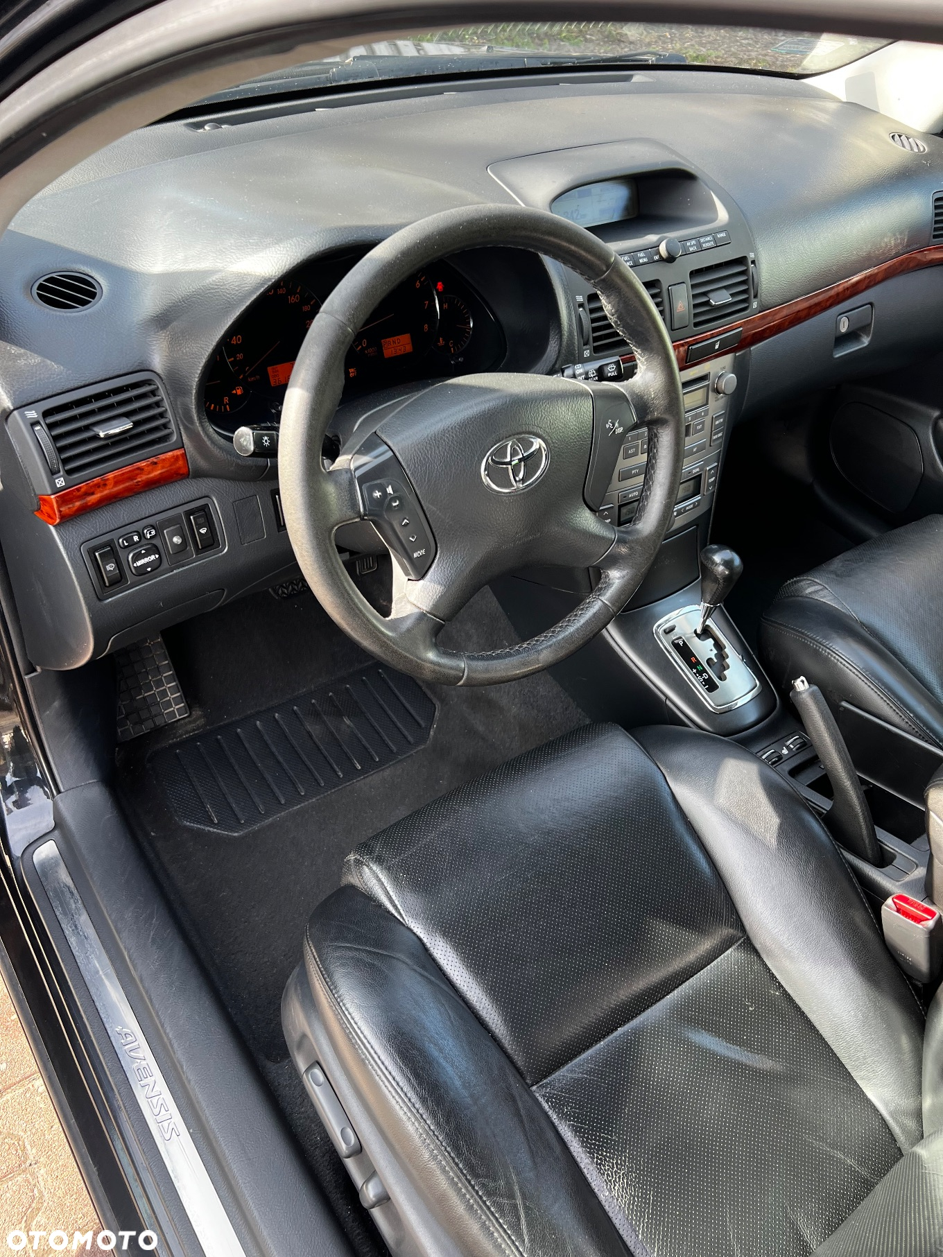 Toyota Avensis 2.4 VVT-i Prestige - 10