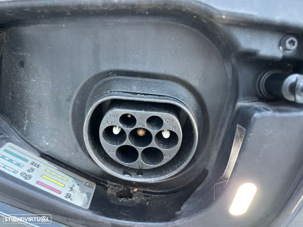 VW Golf 1.4 TSI GTE DSG - 39